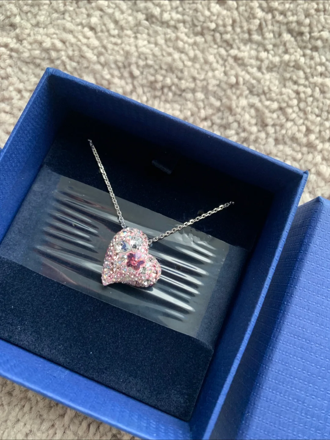 Swarovski Heart Pendant Necklace thumbnail
