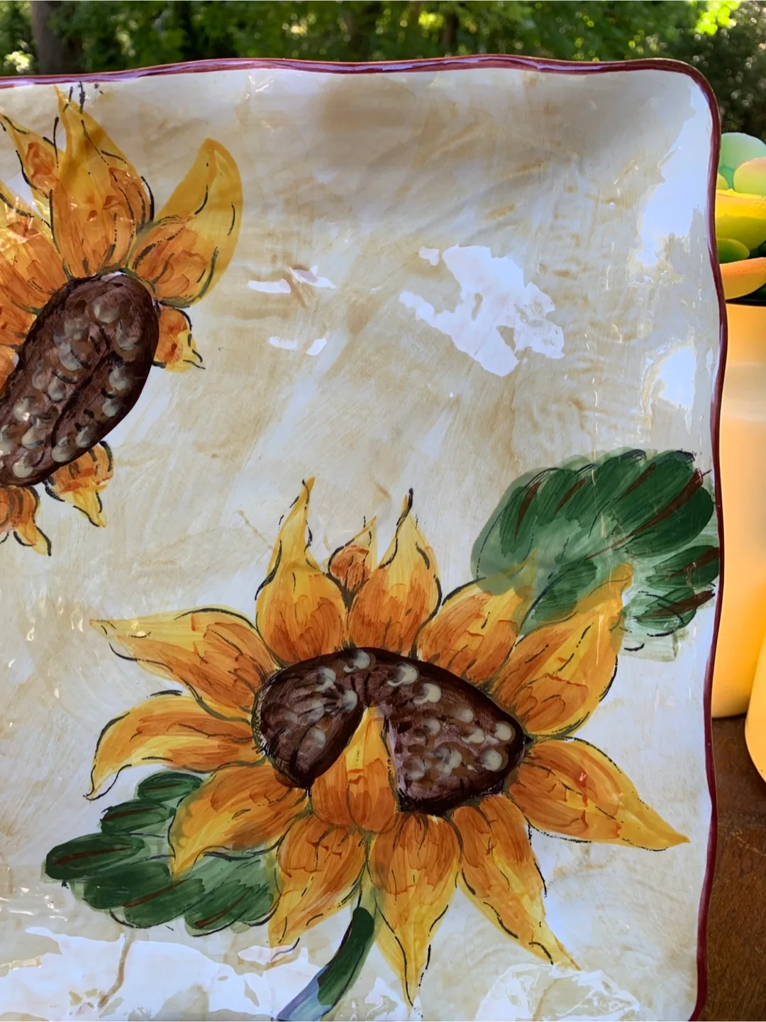 Cream Sunflower Platter image indicator(5)