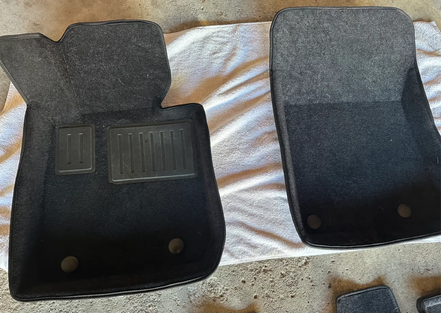 Mazda CX3 GT Winter Waterproof Floor Mats - Black image indicator(2)