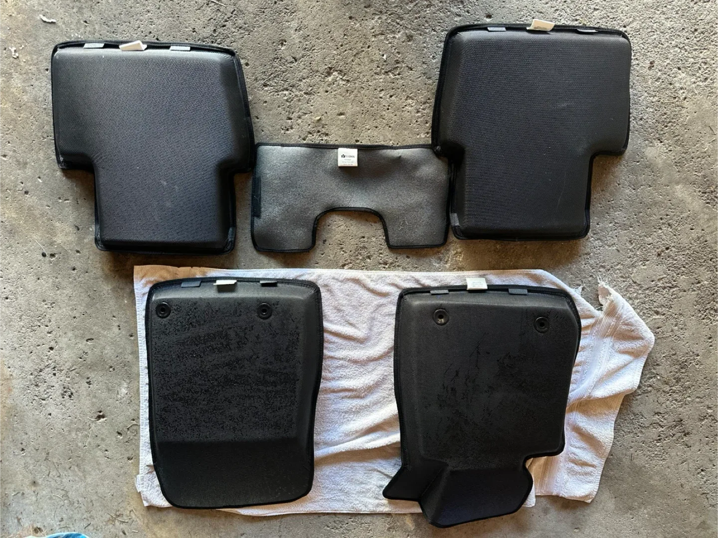 Mazda CX3 GT Winter Waterproof Floor Mats - Black image indicator(3)