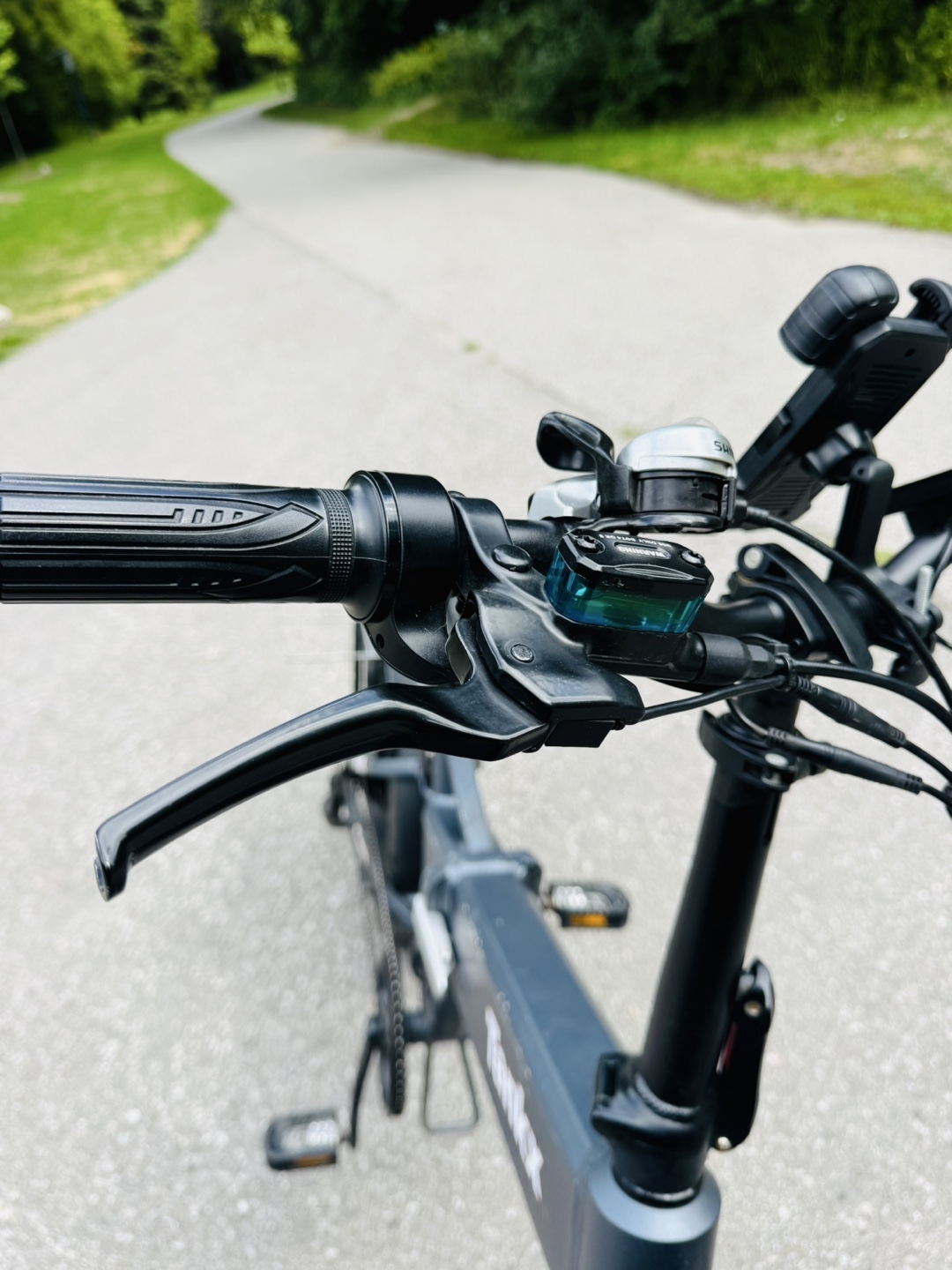 Tankx Electric bike on sale with extra accessories - photo 3