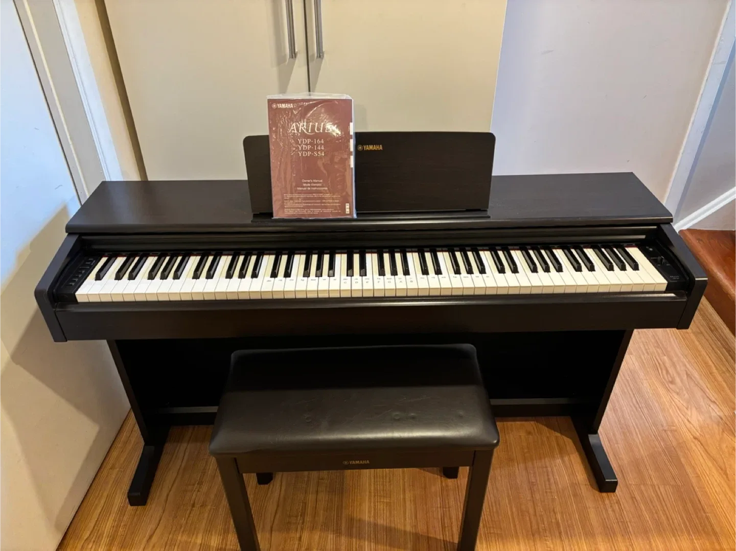 Yamaha Arius YDP-144 Digital Piano thumbnail