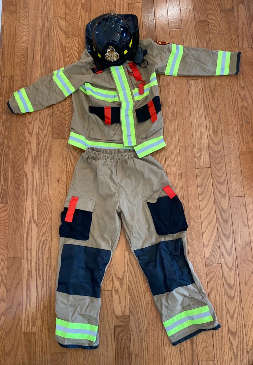 Firefighter Costume Set (Ages 5-9) thumbnail