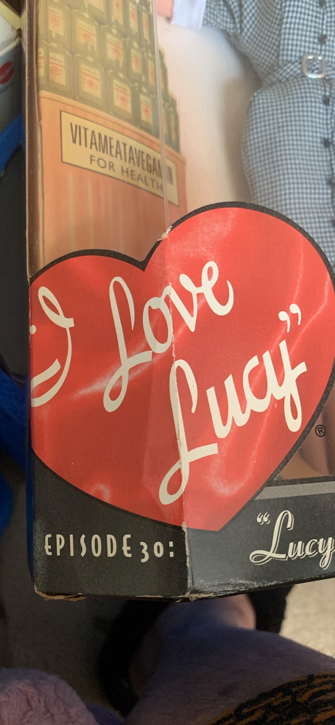 I Love Lucy Doll - Lucy Ricardo - Collector Edition - photo 4