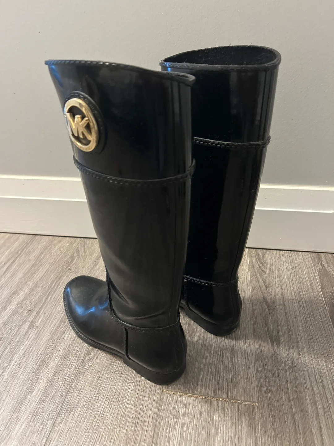 Michael Kors Black Rain Boots image indicator(3)