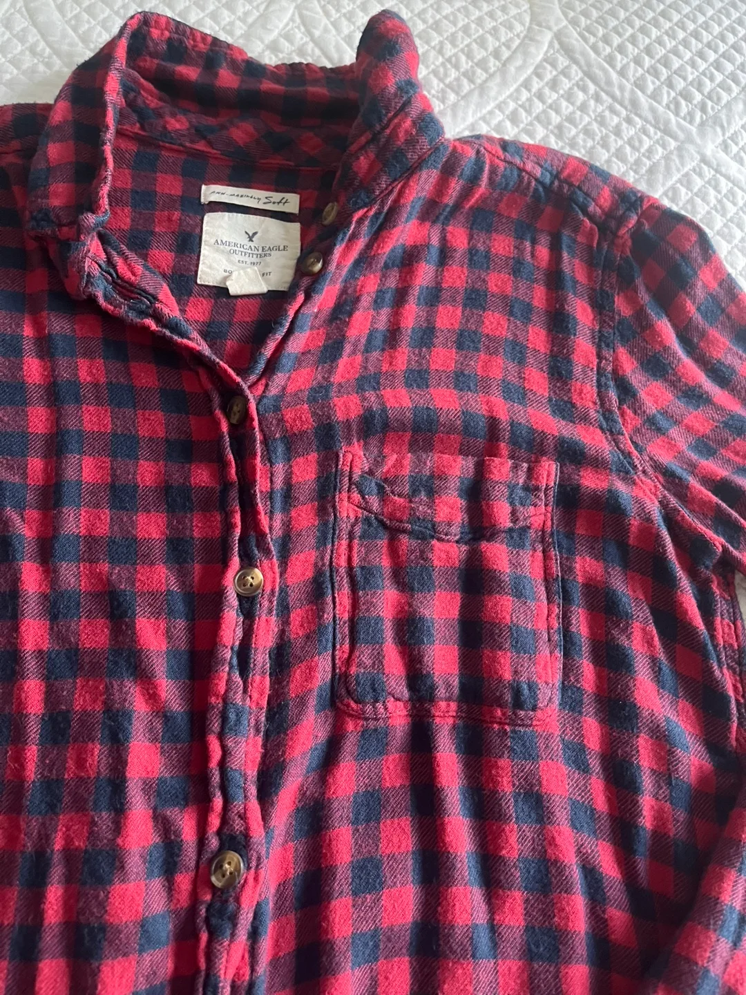 American Eagle Boyfriend Fit Plaid Shirt image indicator(4)