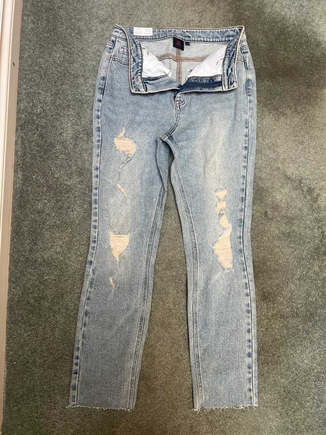 No Boundaries  Jeans - Size 9 thumbnail