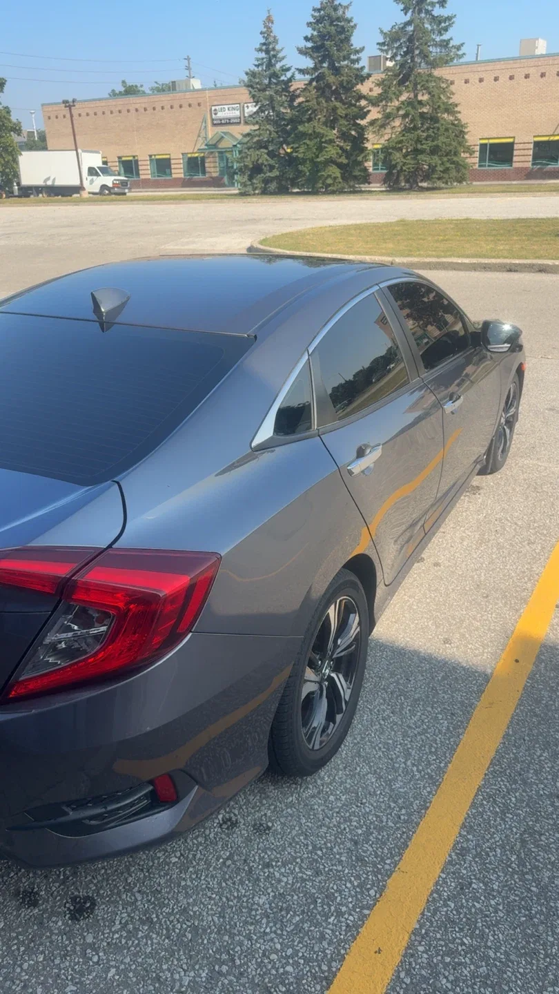 2016 Honda Civic Touring image indicator(5)