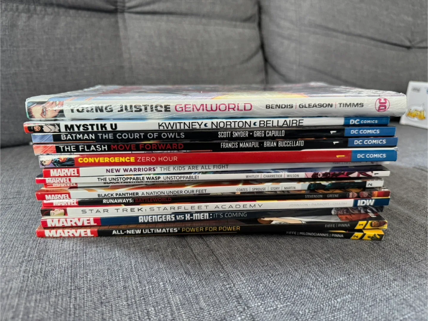 Marvel comics all new ultimates vol 1 + 2 image indicator(2)