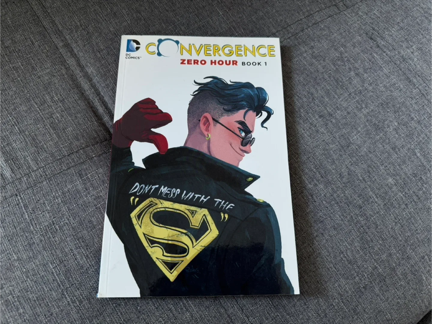 DC convergence volume 1 thumbnail