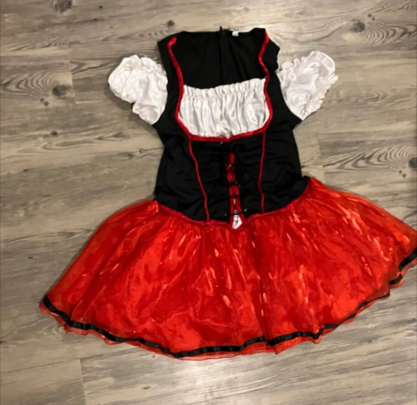 Little Red Riding Hood Costume image indicator(3)