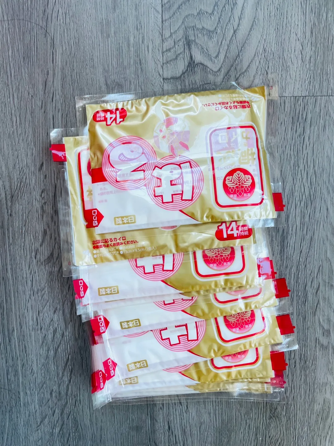 Kobayashi Pharmaceutical Body Warmer 14-Pack image indicator(2)