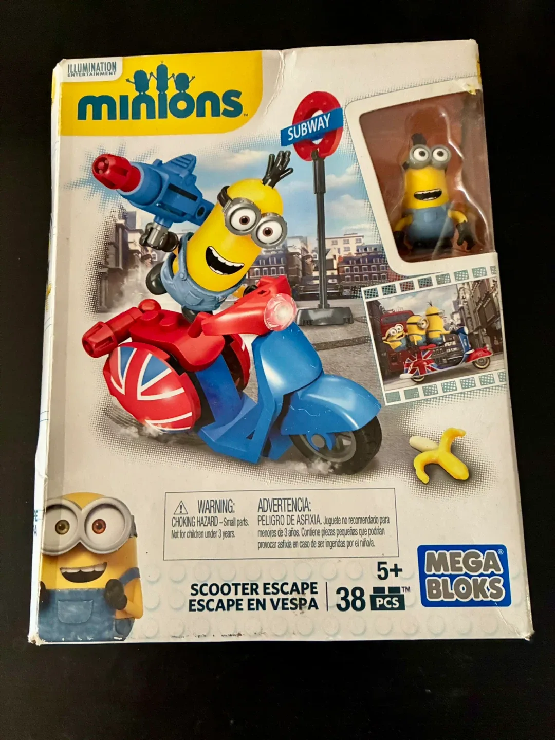 Mega Bloks Minions Scooter Escape in Vespa Set thumbnail
