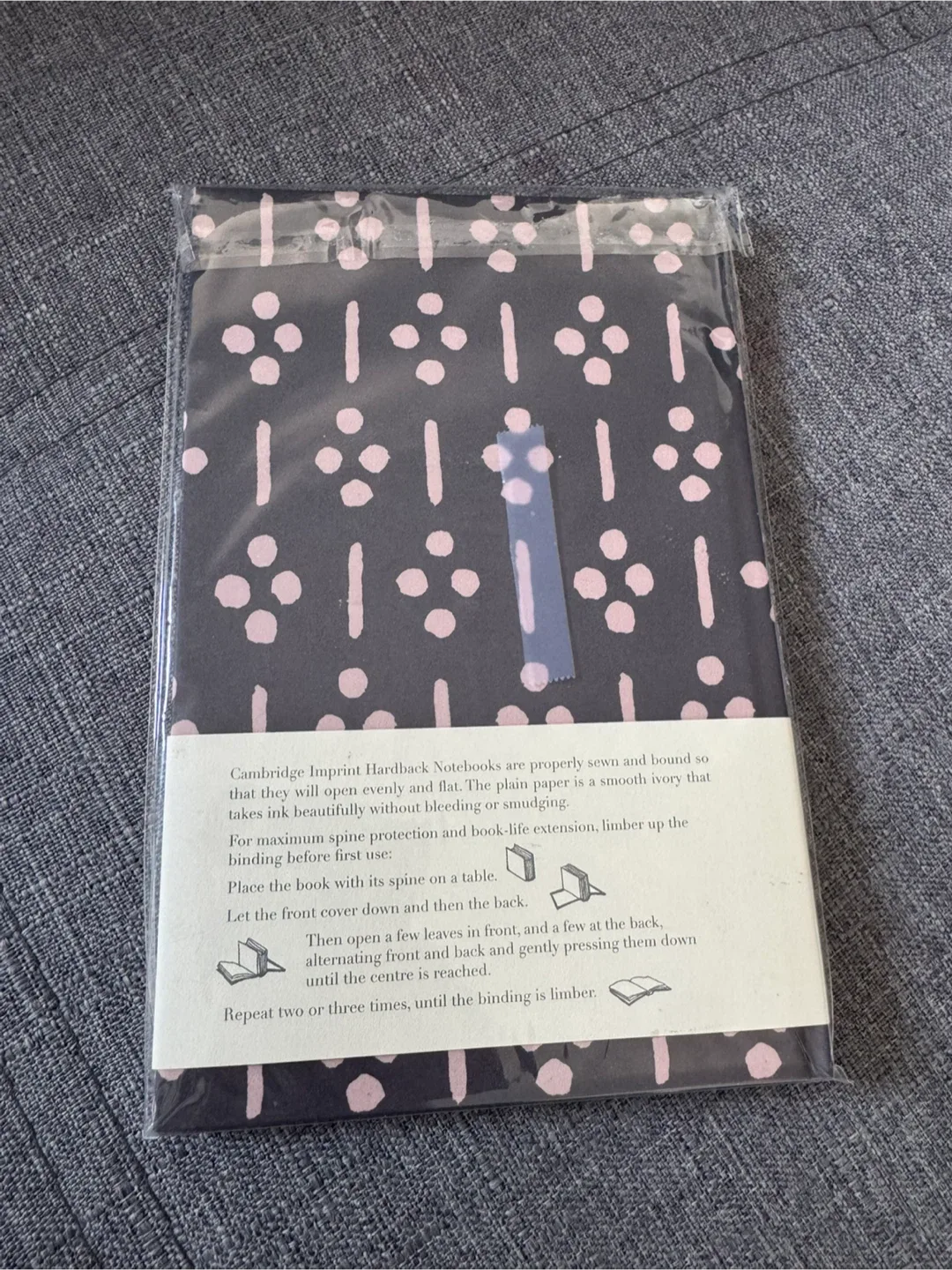 Cambridge blank page Hardback Notebook image indicator(2)