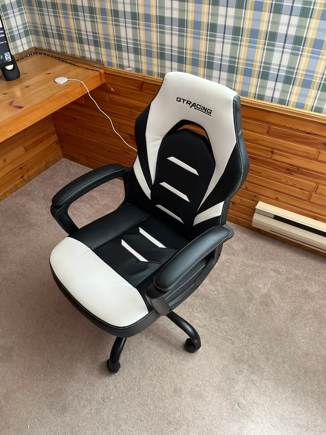 GTRACING Gaming Chair - Black & White