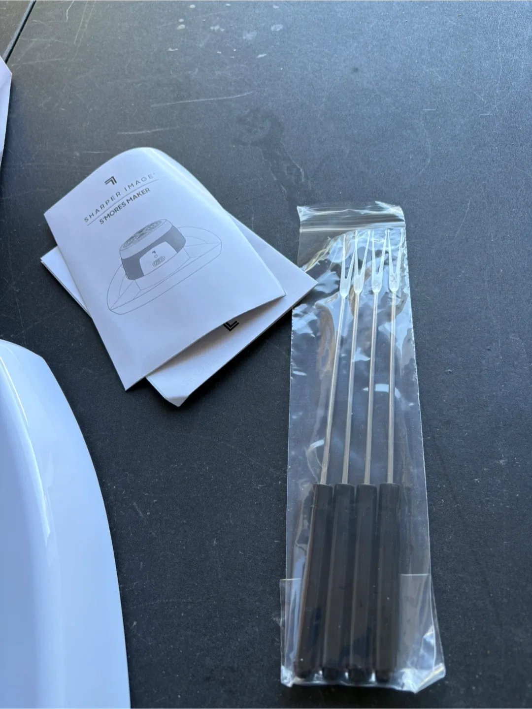 Harper Image S’mores Maker – Brand New in Box image indicator(4)