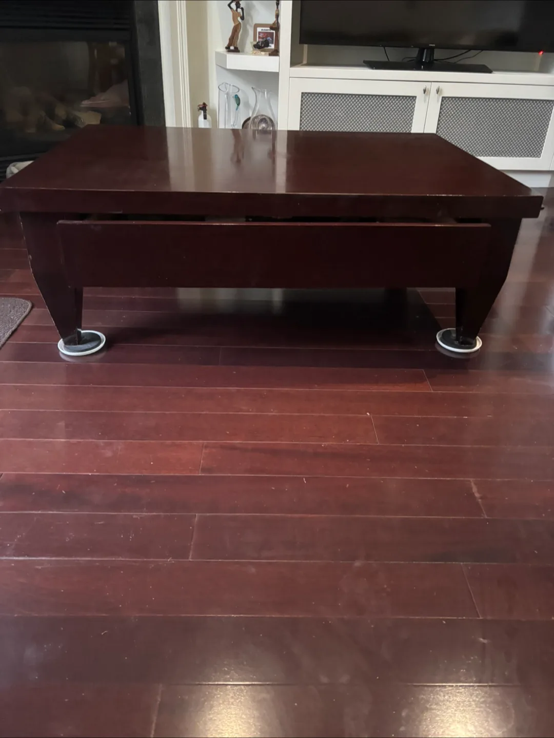 Dark Brown Wood Coffee Table image indicator(2)