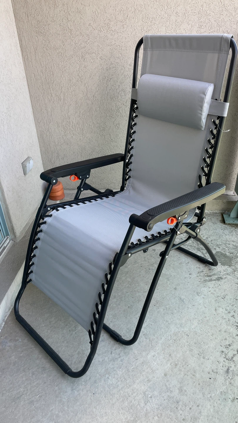 Zero Gravity Lounge Chair