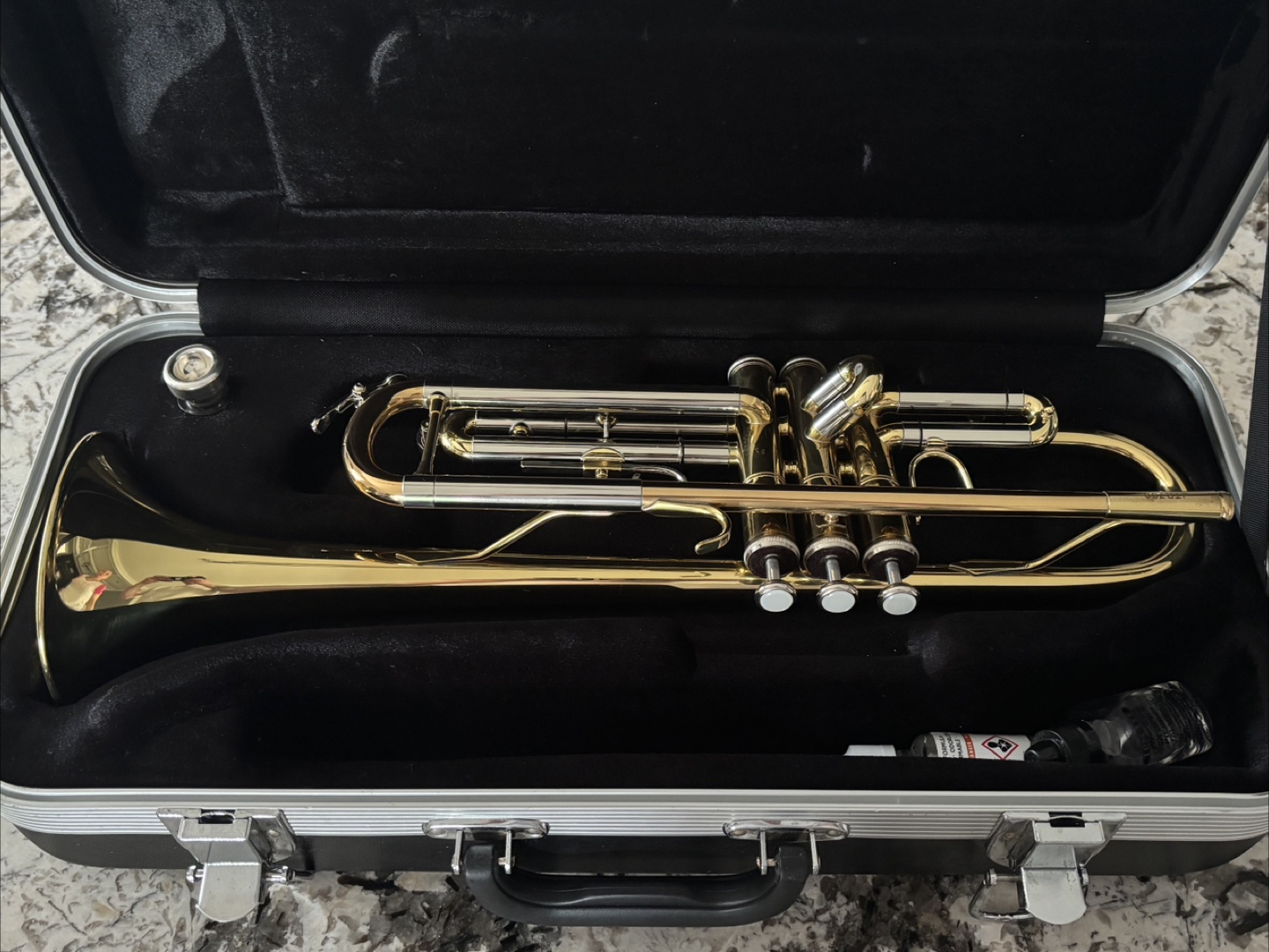 Jupiter JTR700 Trumpet with Case - photo 2
