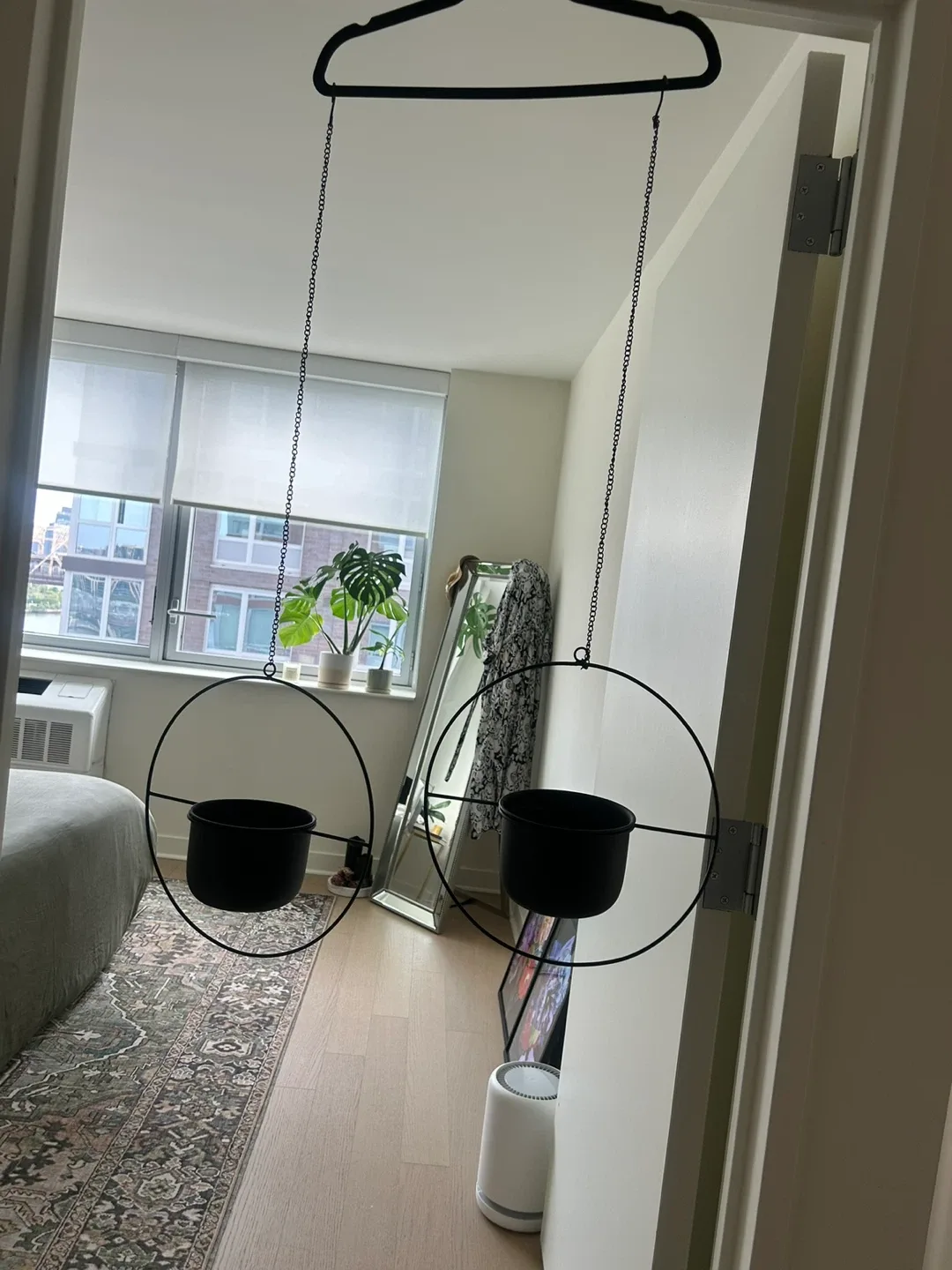 One Hanging Planter, Black metal, 4" Diameter image indicator(2)