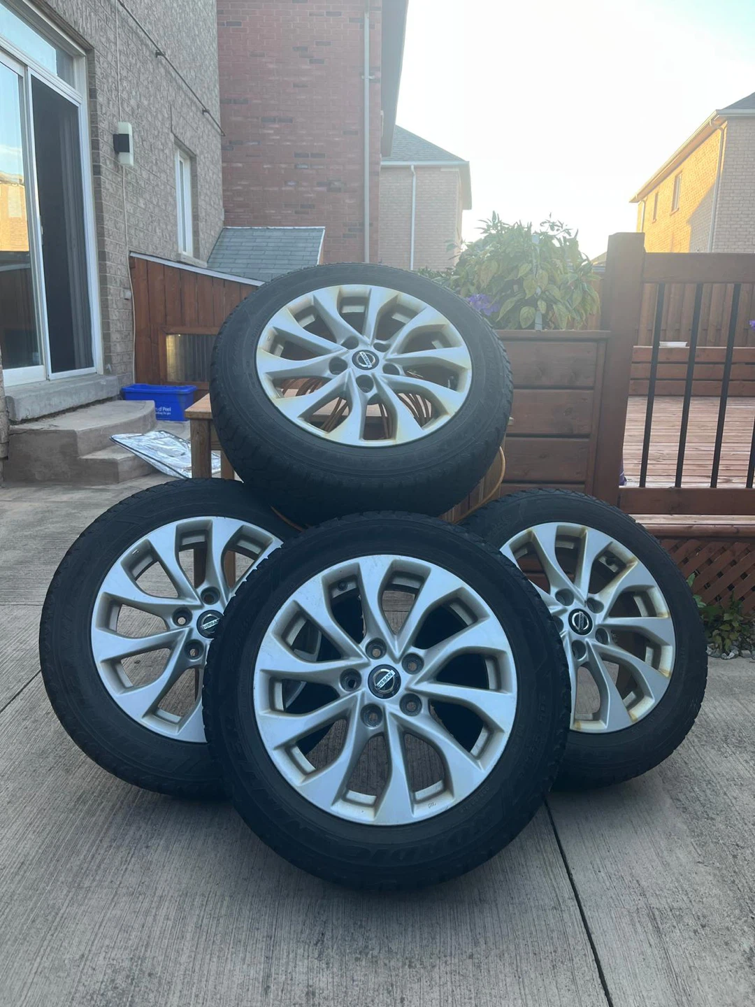 Nissan Wheels with Winter Tires 205/55R16 - photo 3