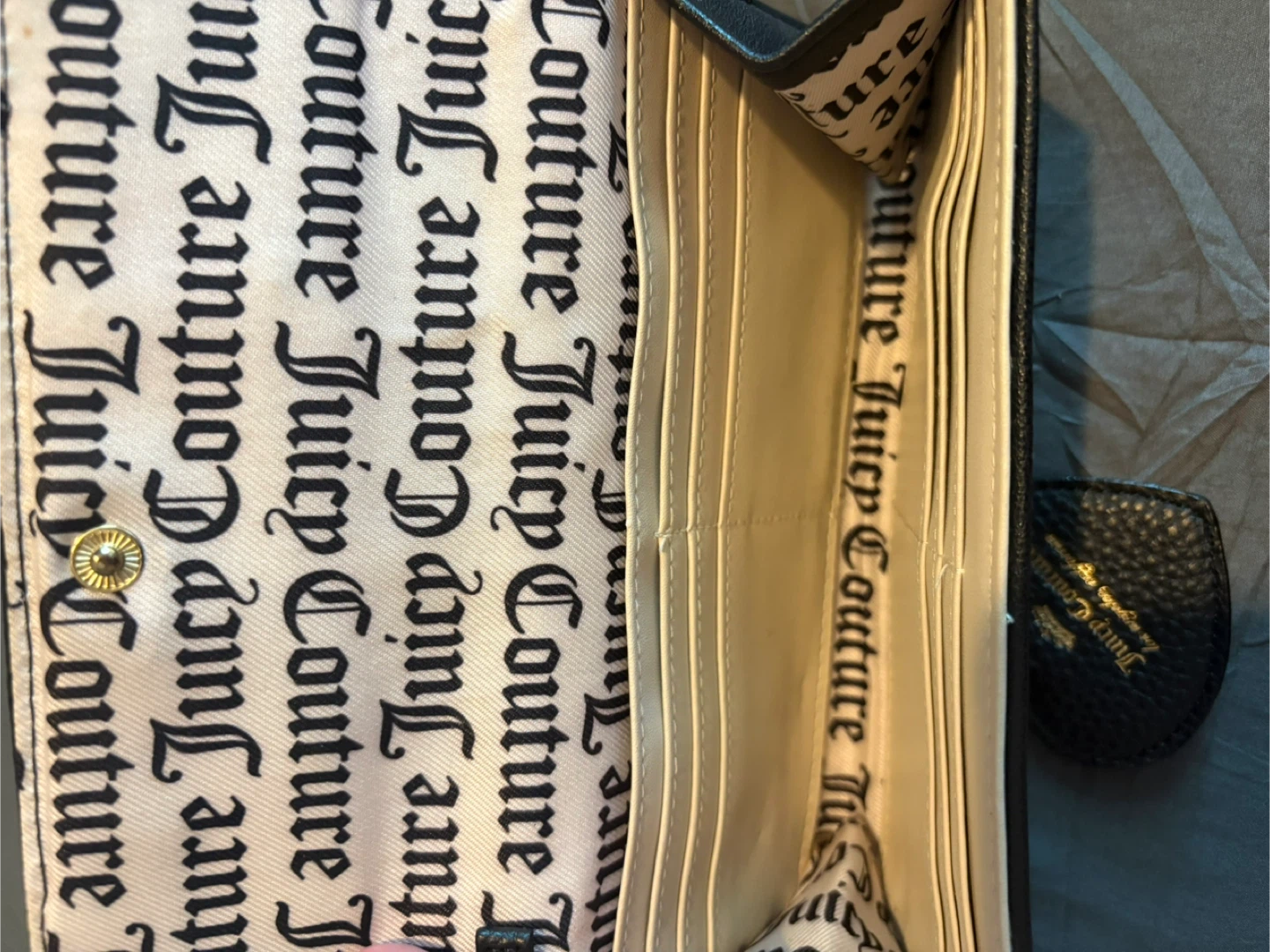 Juicy Couture Black Wallet - photo 2
