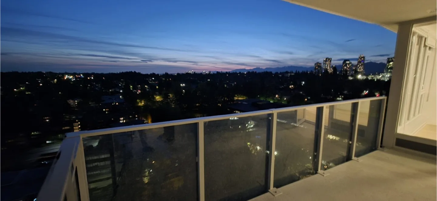 2 Bedroom 2 Bathroom Condo image indicator(8)