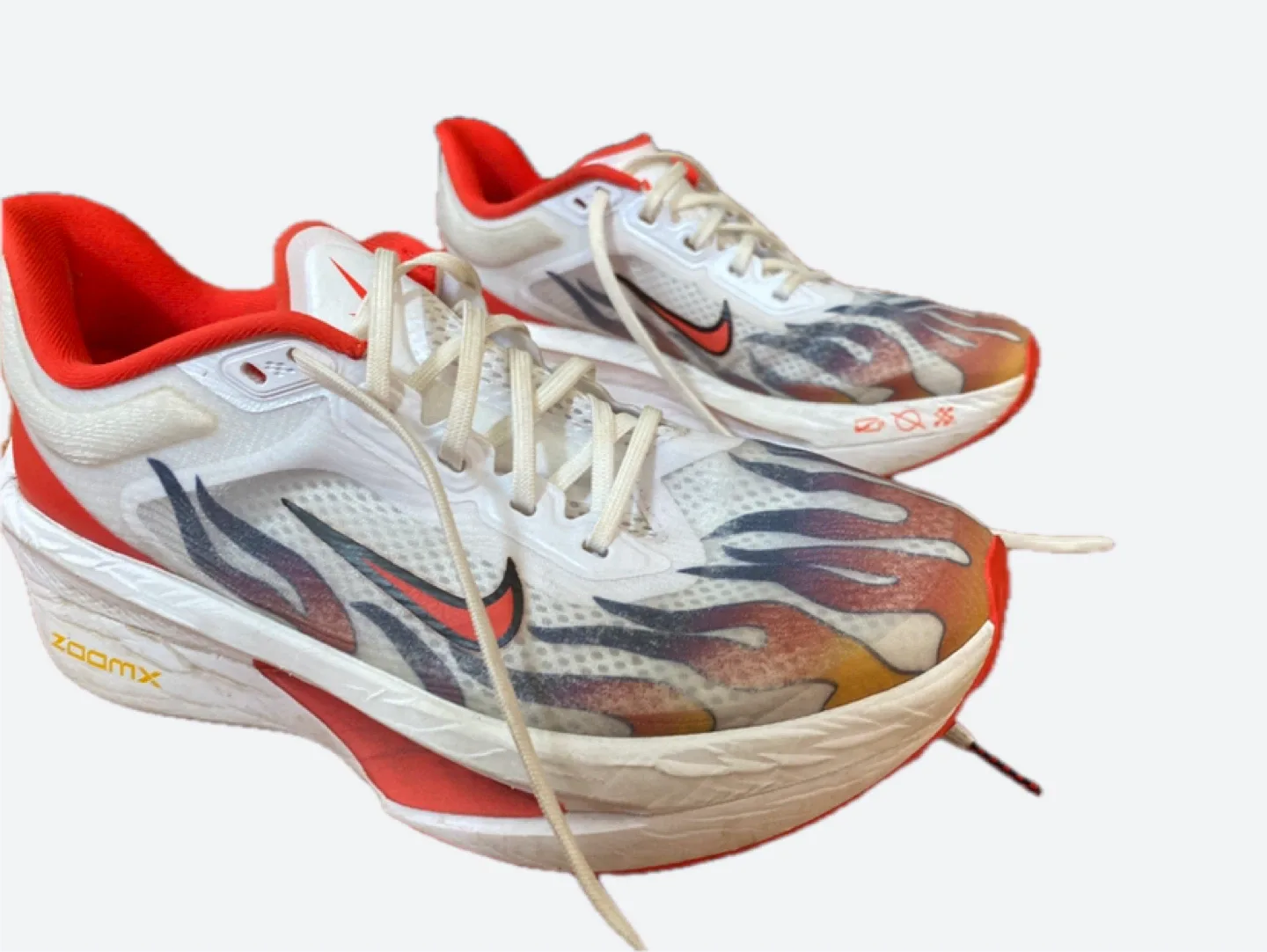 *EXCLUSIVE* Nike Zoom Fly 5 White with Flames image indicator(2)