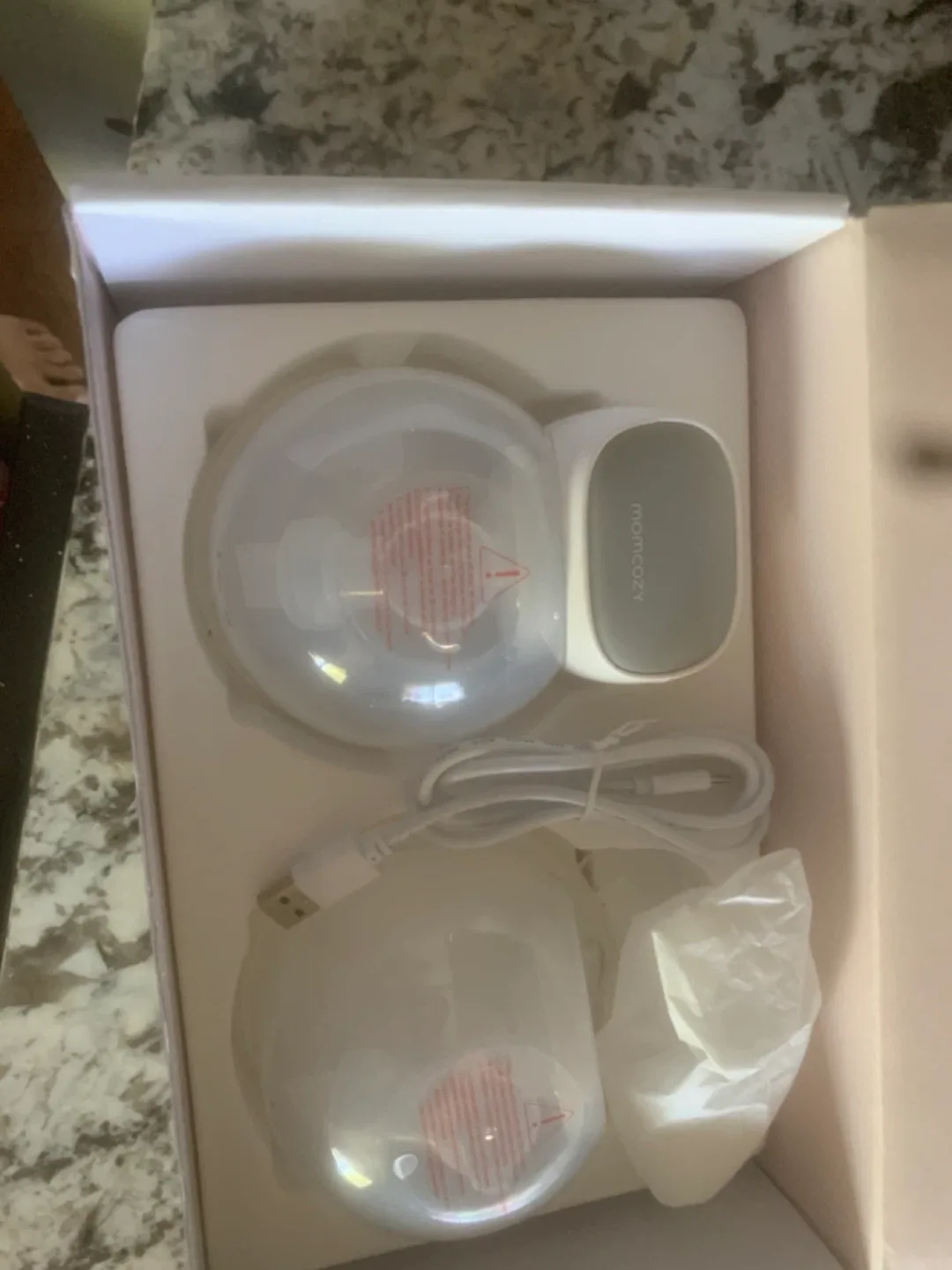 momcozy S9 Pro Wearable Breast Pump - New in Box! image indicator(3)