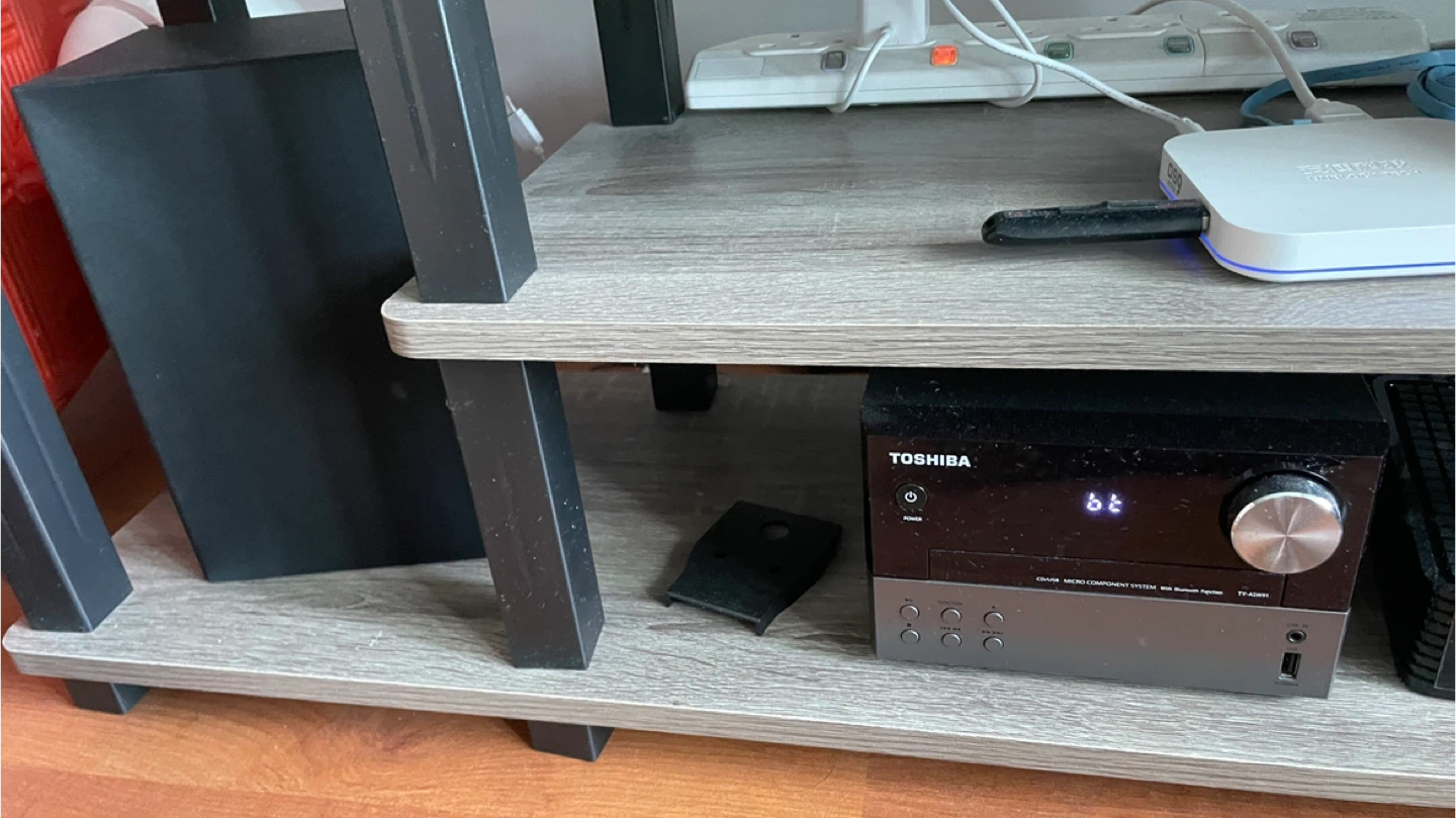 Toshiba TY-ASW91 Bluetooth Speaker - photo 2