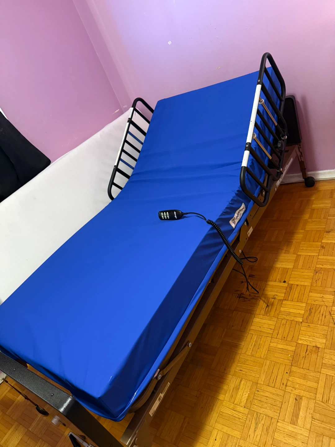 Drive Medical Electric Hospital Bed - photo 4