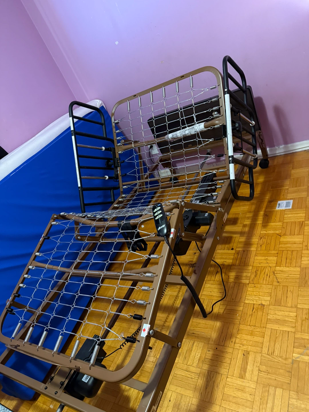 Drive Medical Electric Hospital Bed - photo 2