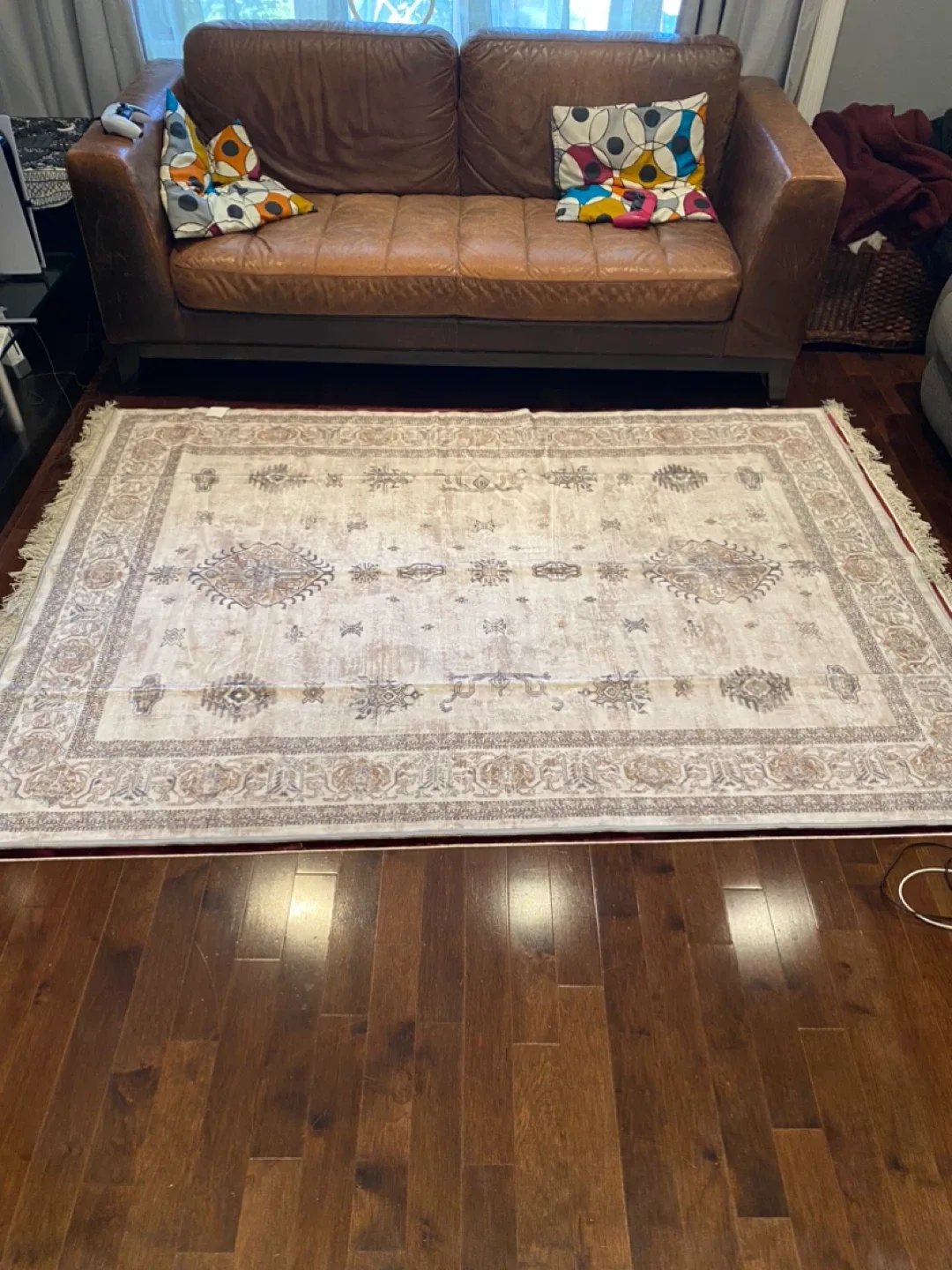 Area Rug 5x7 image indicator(3)