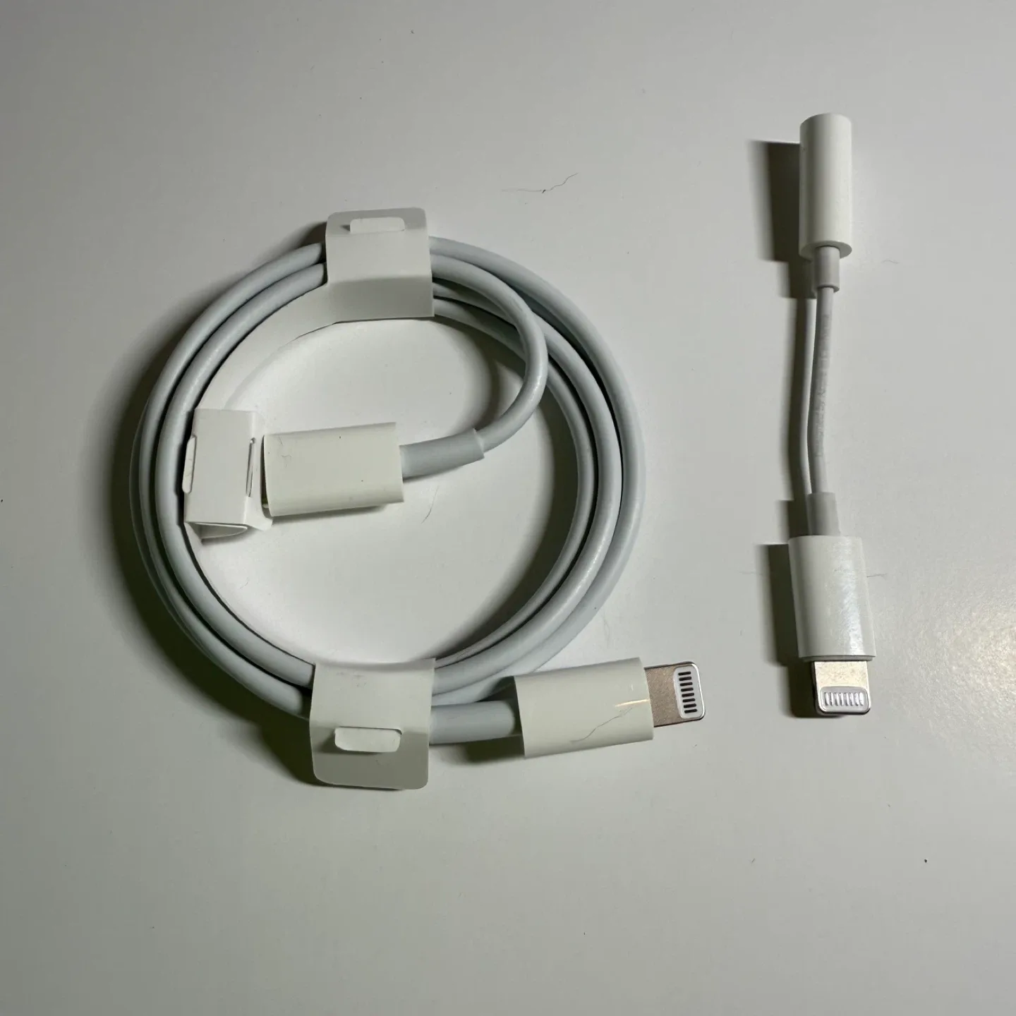 Apple Lightning to USB-C Cable (new) + headphone adapter thumbnail