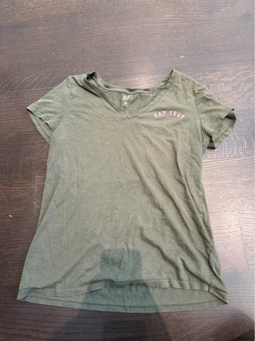 GAP Olive Green T-Shirt - Size M
