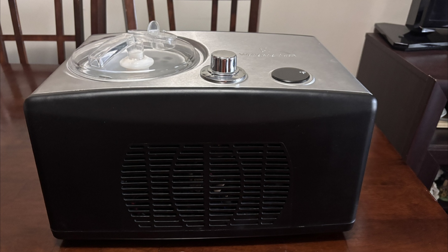 Wolfgang Puck Ice Cream Maker - photo 5
