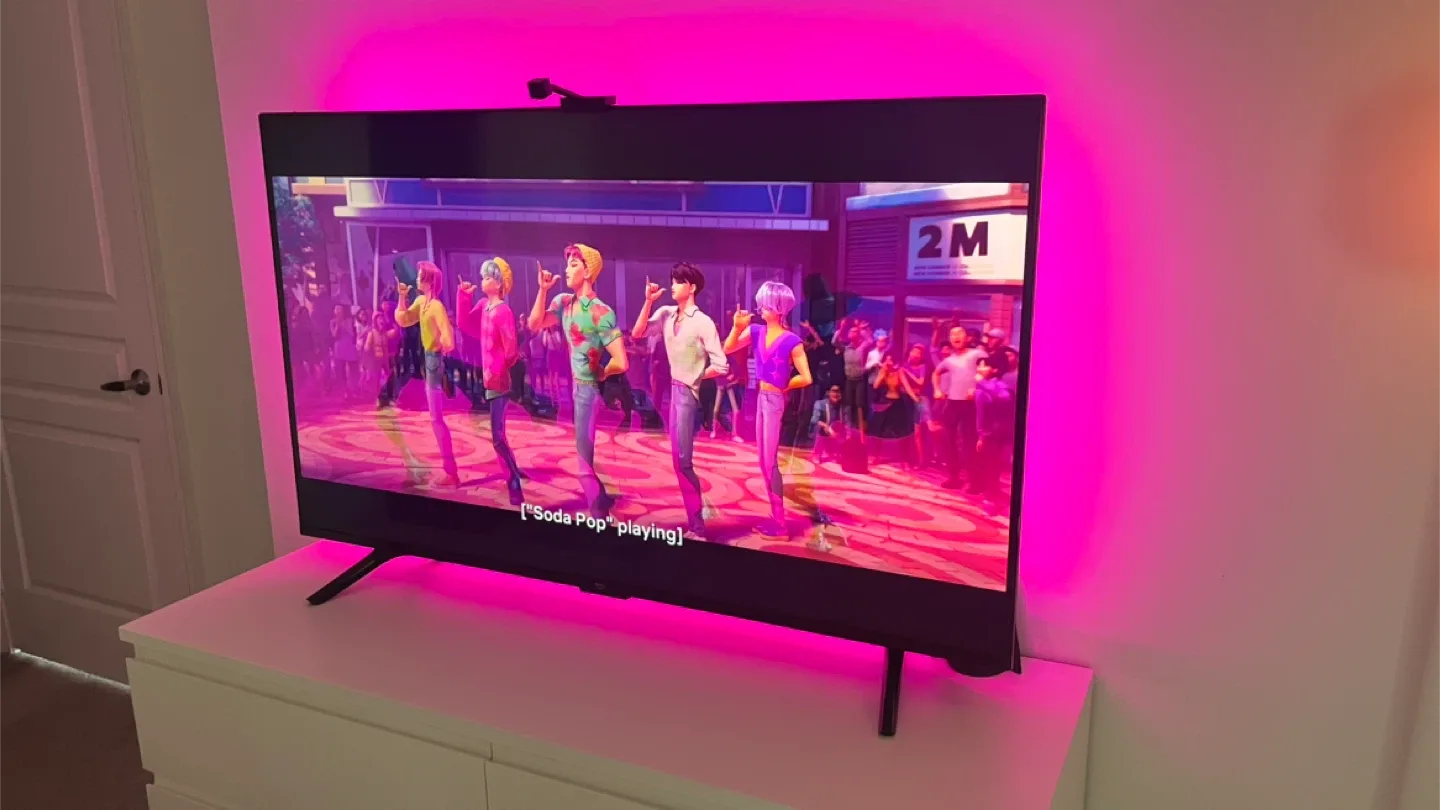 Amazon Fire TV 55" Omni Series + Govee TV LED Backlight image indicator(2)