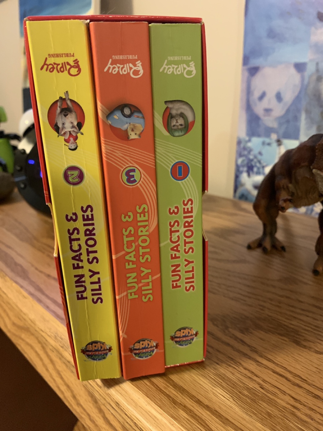 Ripley's Believe It or Not! Kids 3 Silly Stories Book Set - photo 2