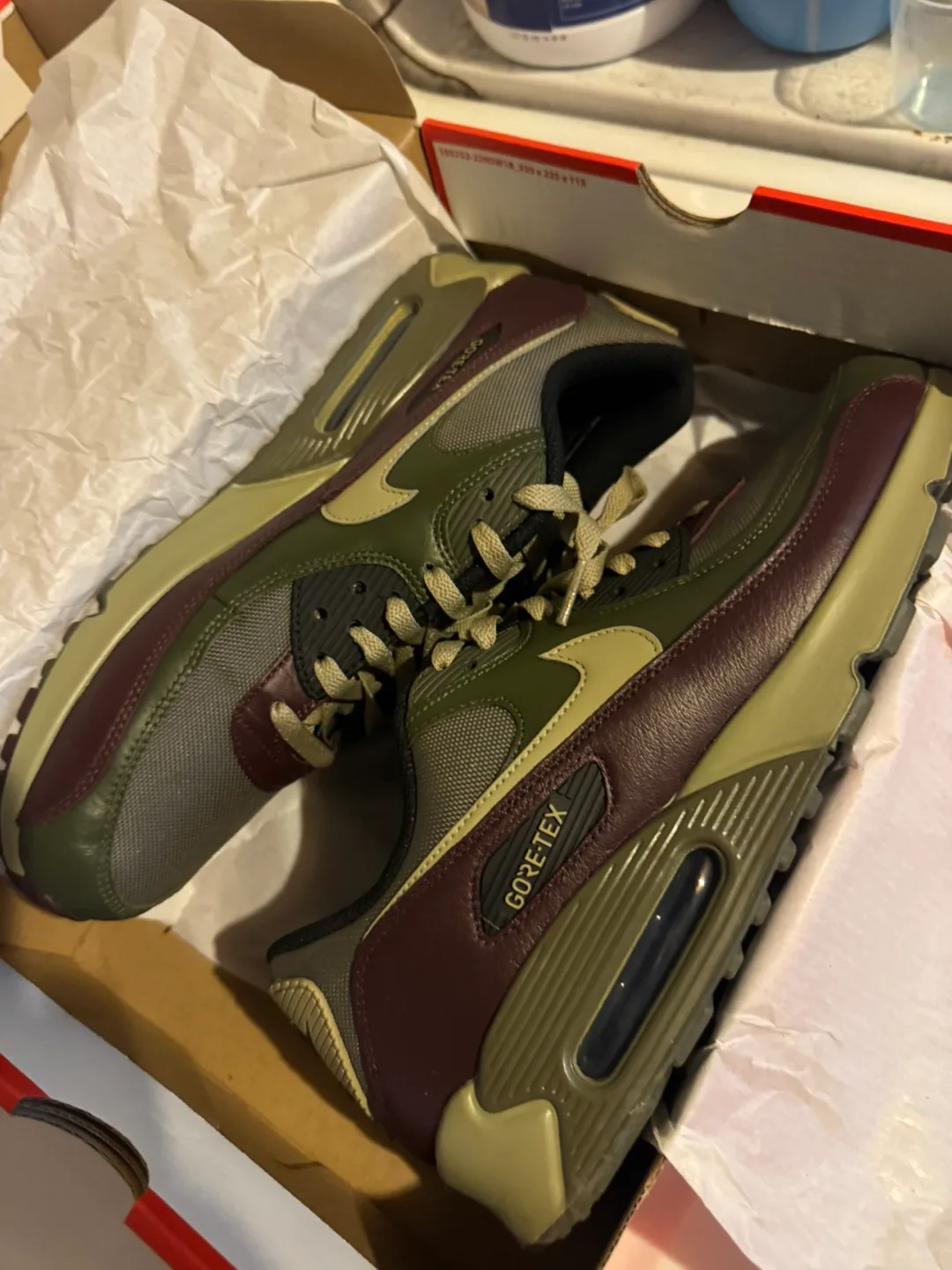 Nike Air Max 90 Gore-Tex Shoes thumbnail