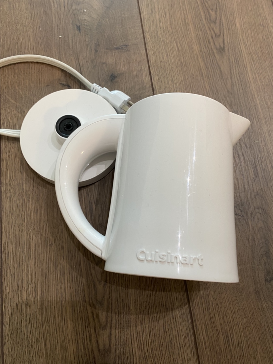 Cuisinart Cordless Electric Kettle - photo 2