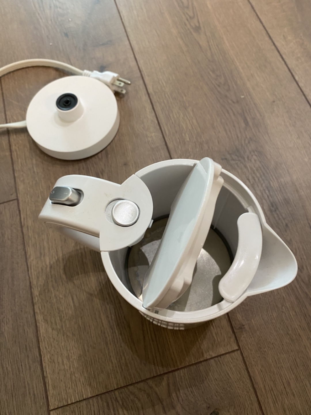 Cuisinart Cordless Electric Kettle