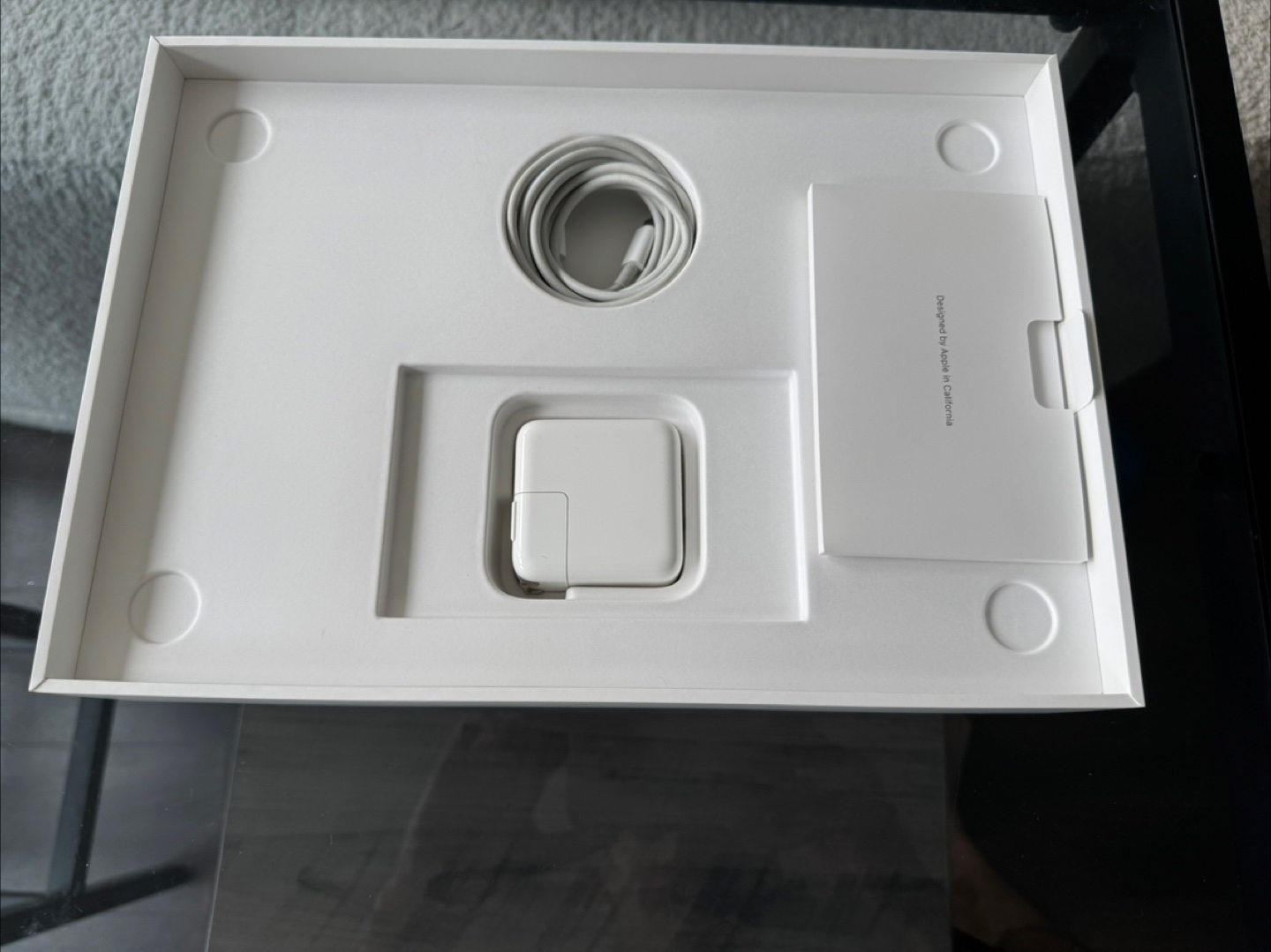 MacBook Air M1 Space Grey 2020 256GB 8GB RAM - photo 2