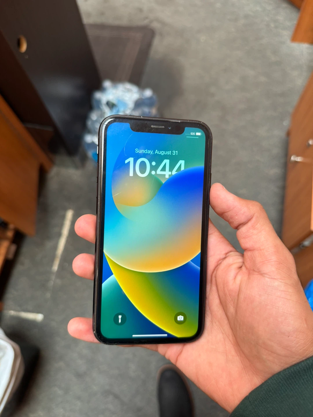 iPhone XR negotiable
