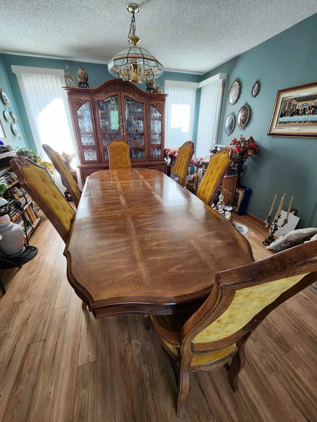 Vintage Dining Set: Table, Chairs, Hutch image indicator(2)