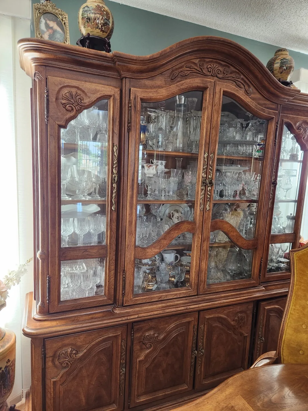 Vintage Dining Set: Table, Chairs, Hutch image indicator(3)