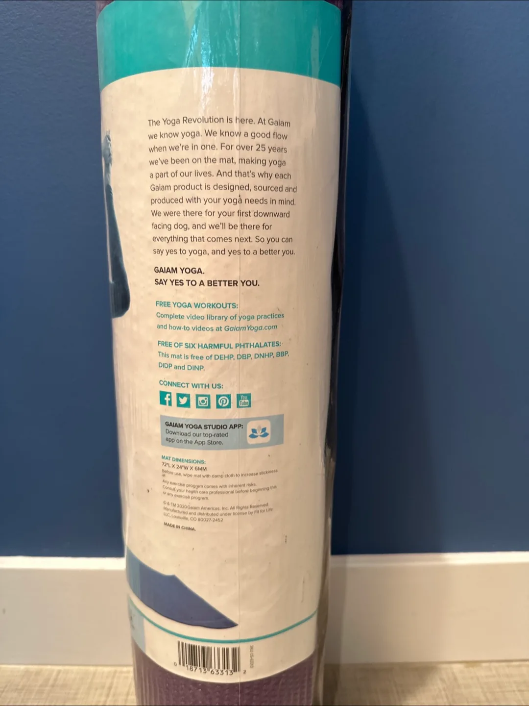 New Gaiam Essentials Classic Yoga Mat 6mm image indicator(2)