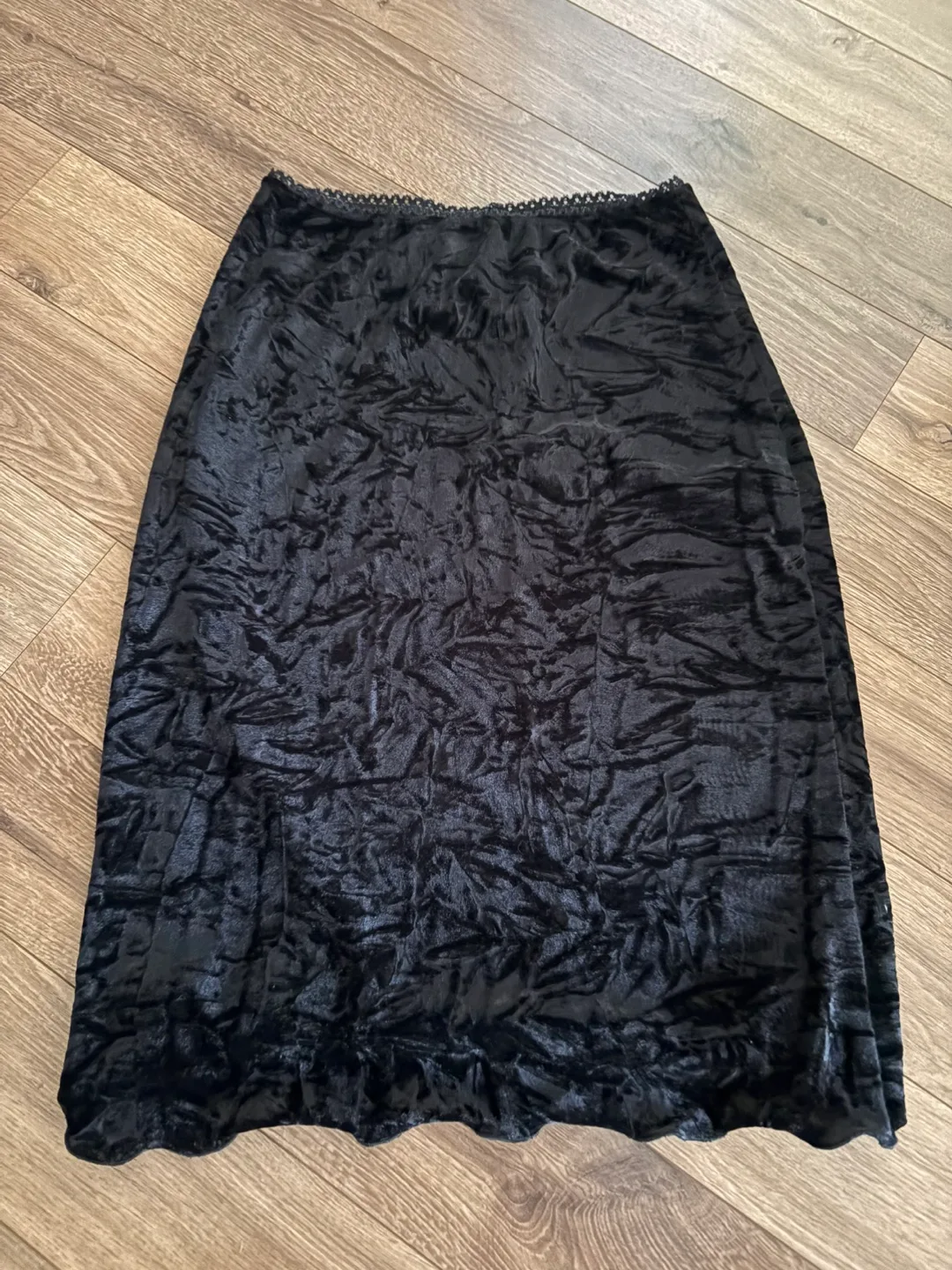Black Velvet Skirt thumbnail