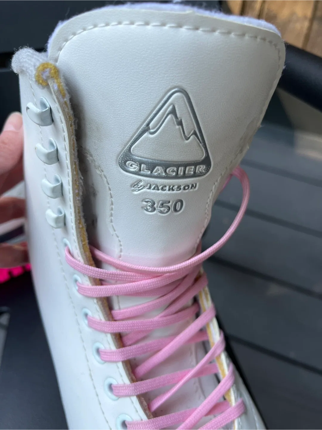 Ice Skates - Size 5 image indicator(2)