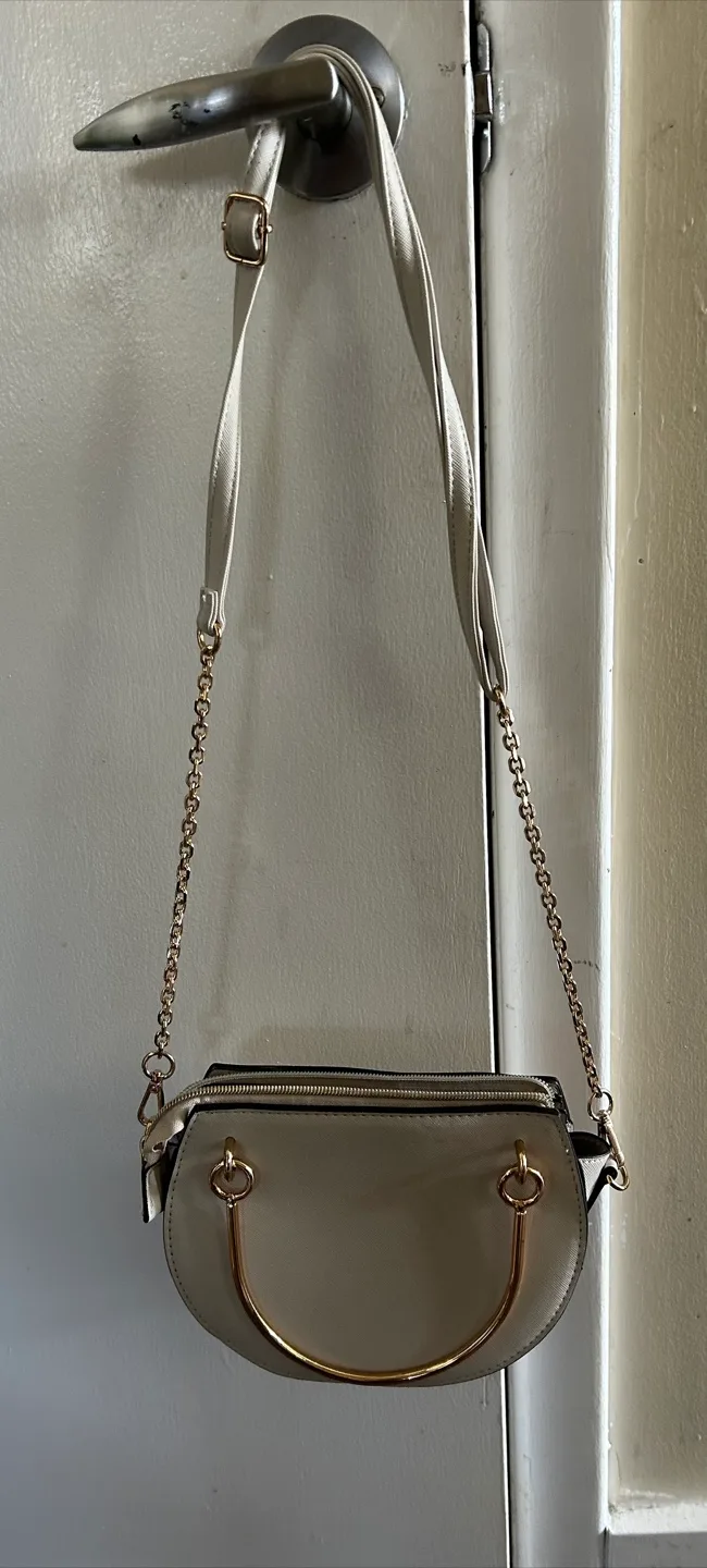 Cute Beige Shoulder Bag thumbnail