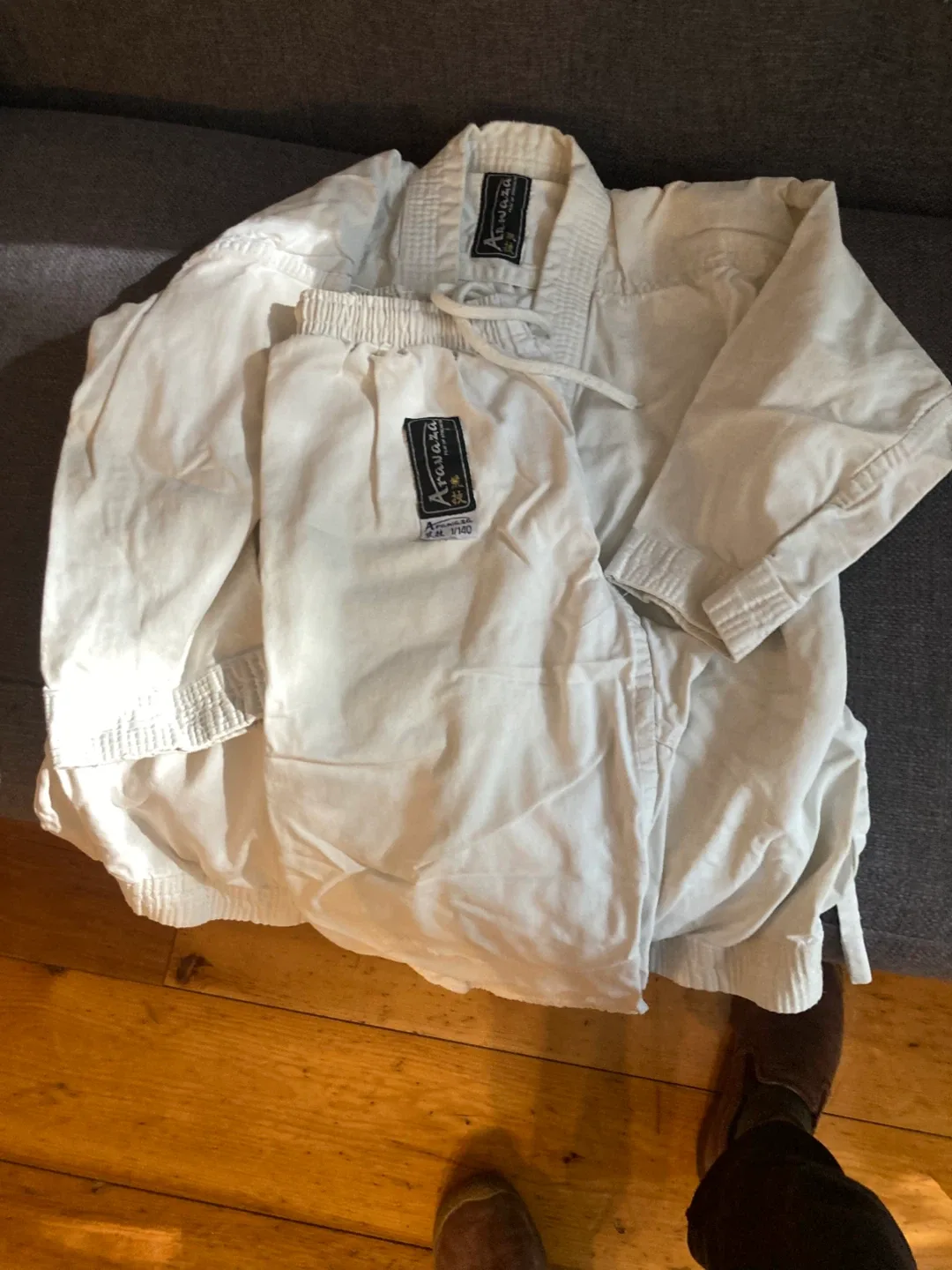 Martial Arts Gi size 140/1 by Arawaza 🥕 image indicator(4)